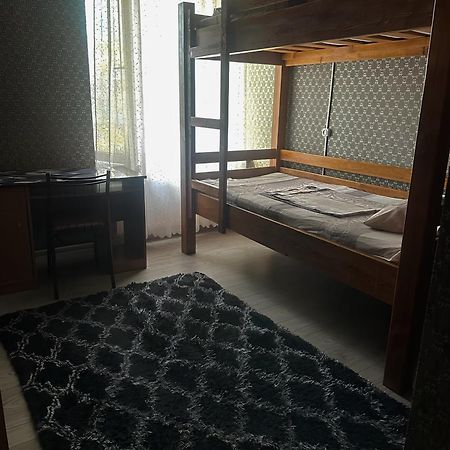 Welcome 24 Mukachevo Ngoại thất bức ảnh